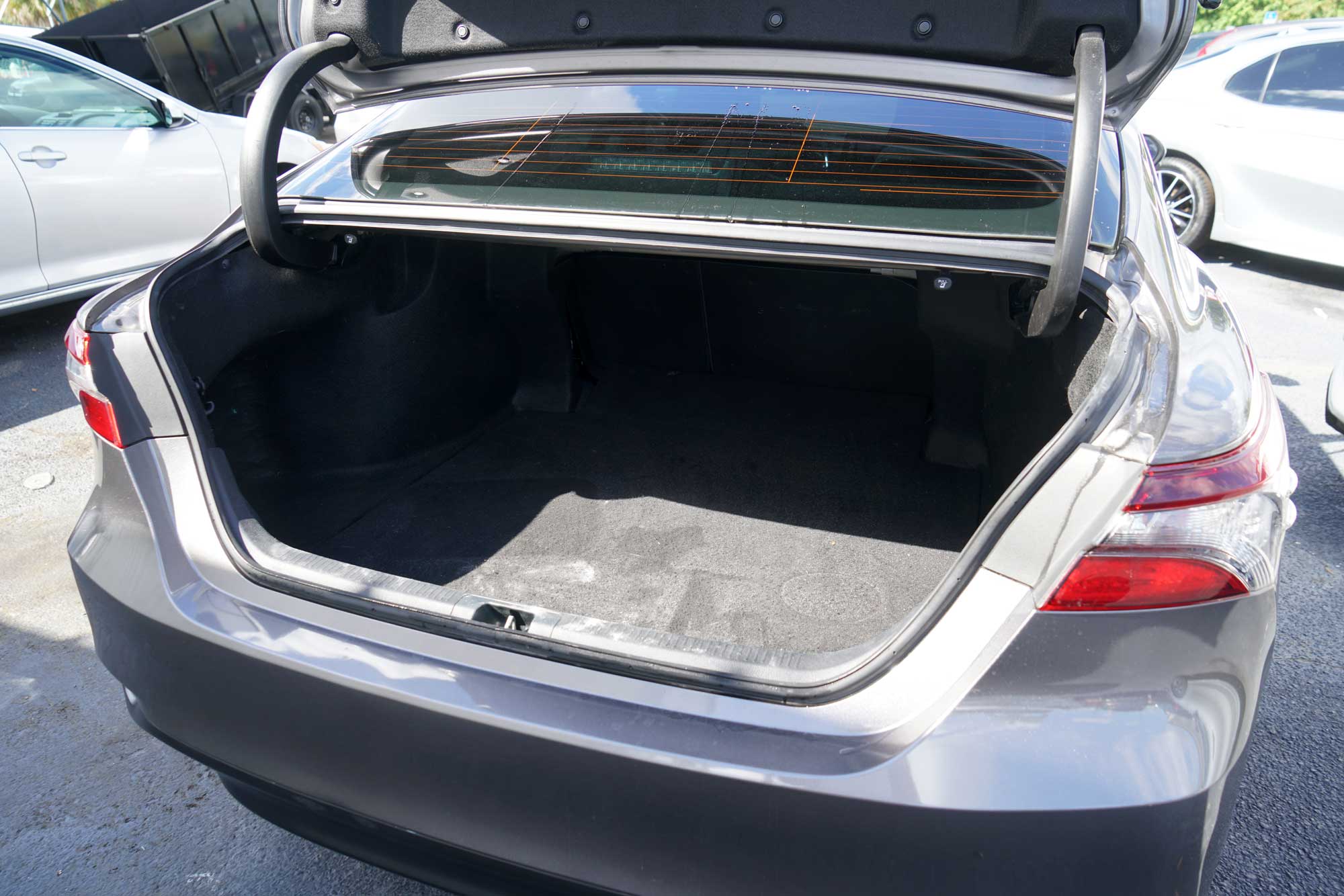 2021 Toyota Camry LE Sedan 4D