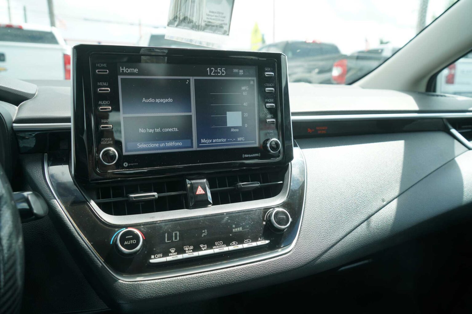2021 Toyota Corolla LE Sedan 4D