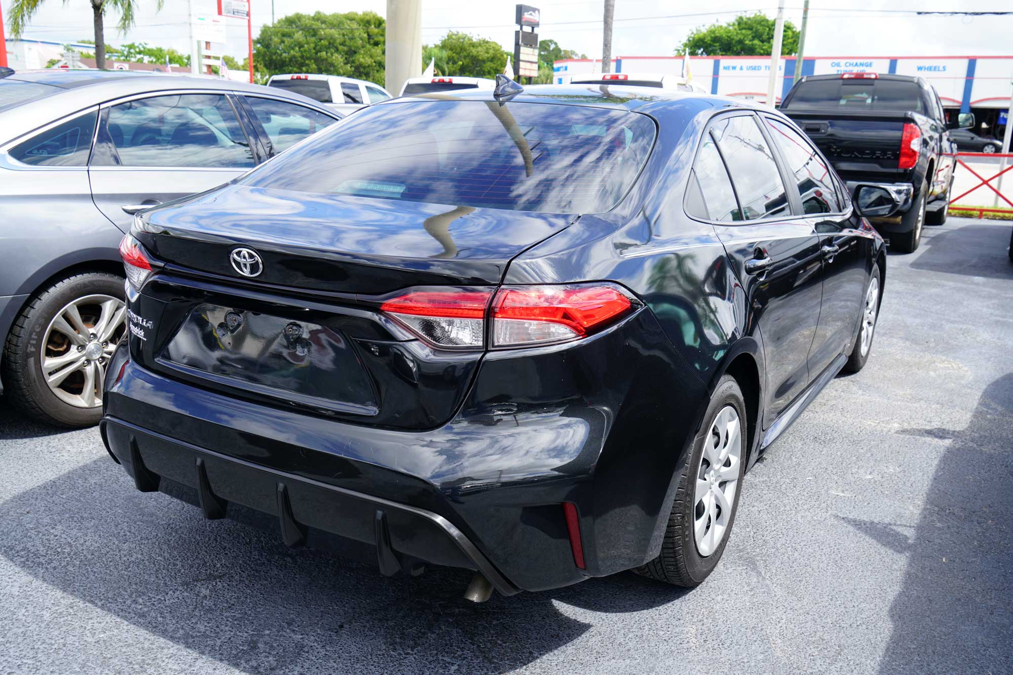 2020 Toyota Corolla LE Sedan 4D