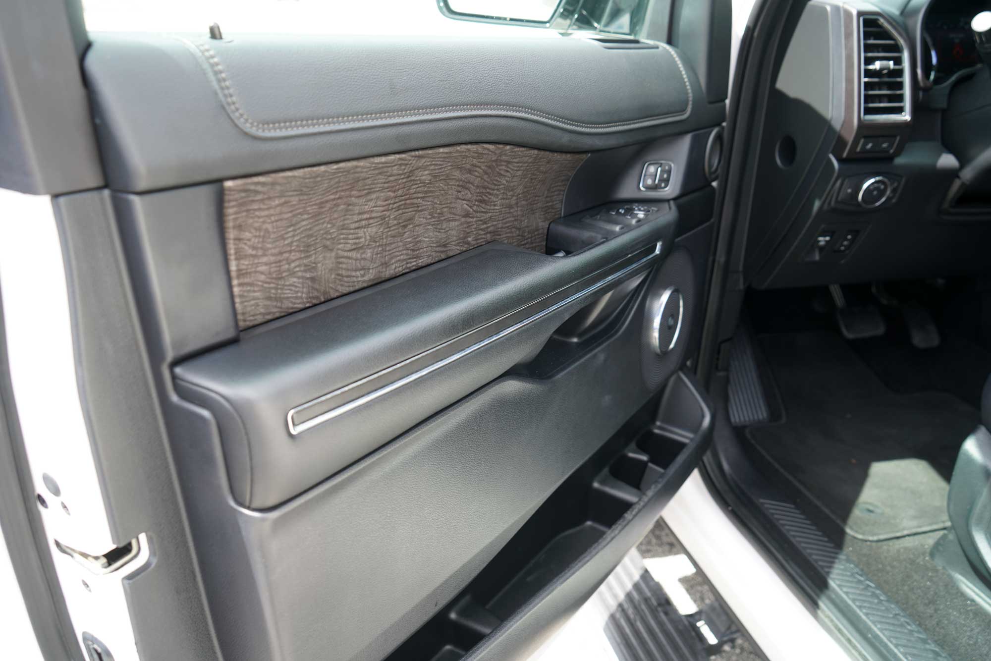 2019 Ford Expedition MAX Limited Sport Utility 4D