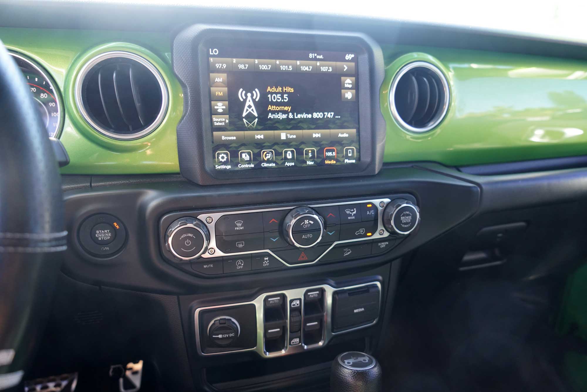 2019 Jeep Wrangler Unlimited Sahara Sport Utility 4D