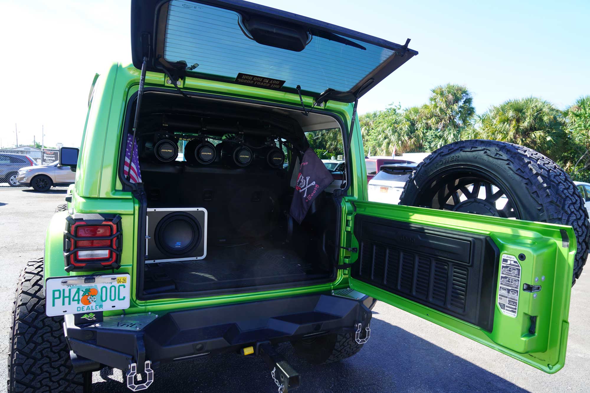 2019 Jeep Wrangler Unlimited Sahara Sport Utility 4D