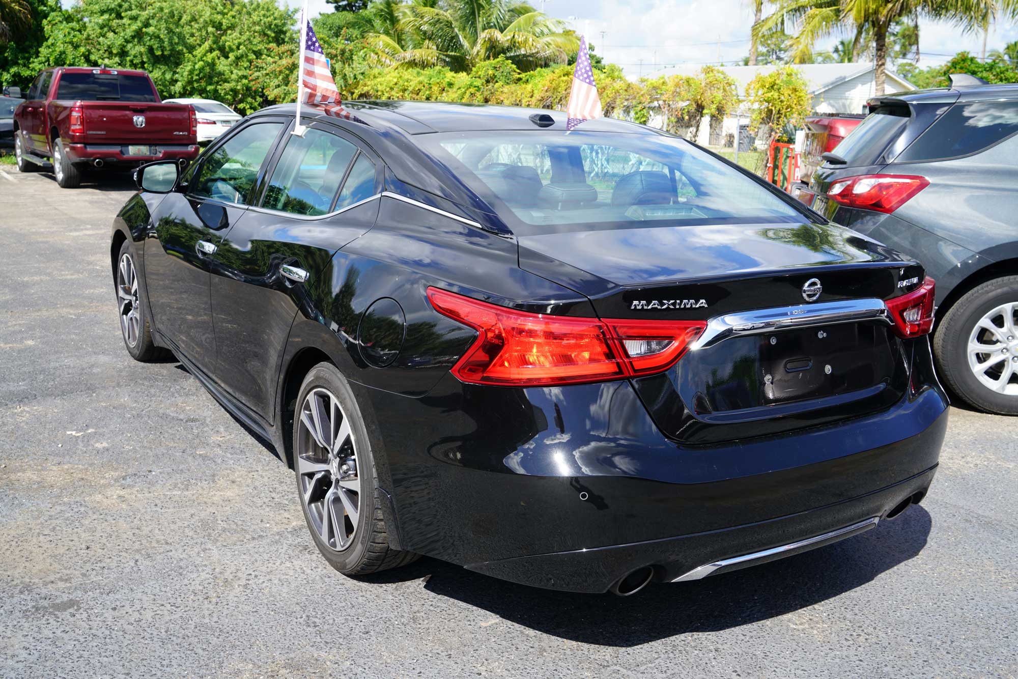 2017 Nissan Maxima Platinum Sedan 4D
