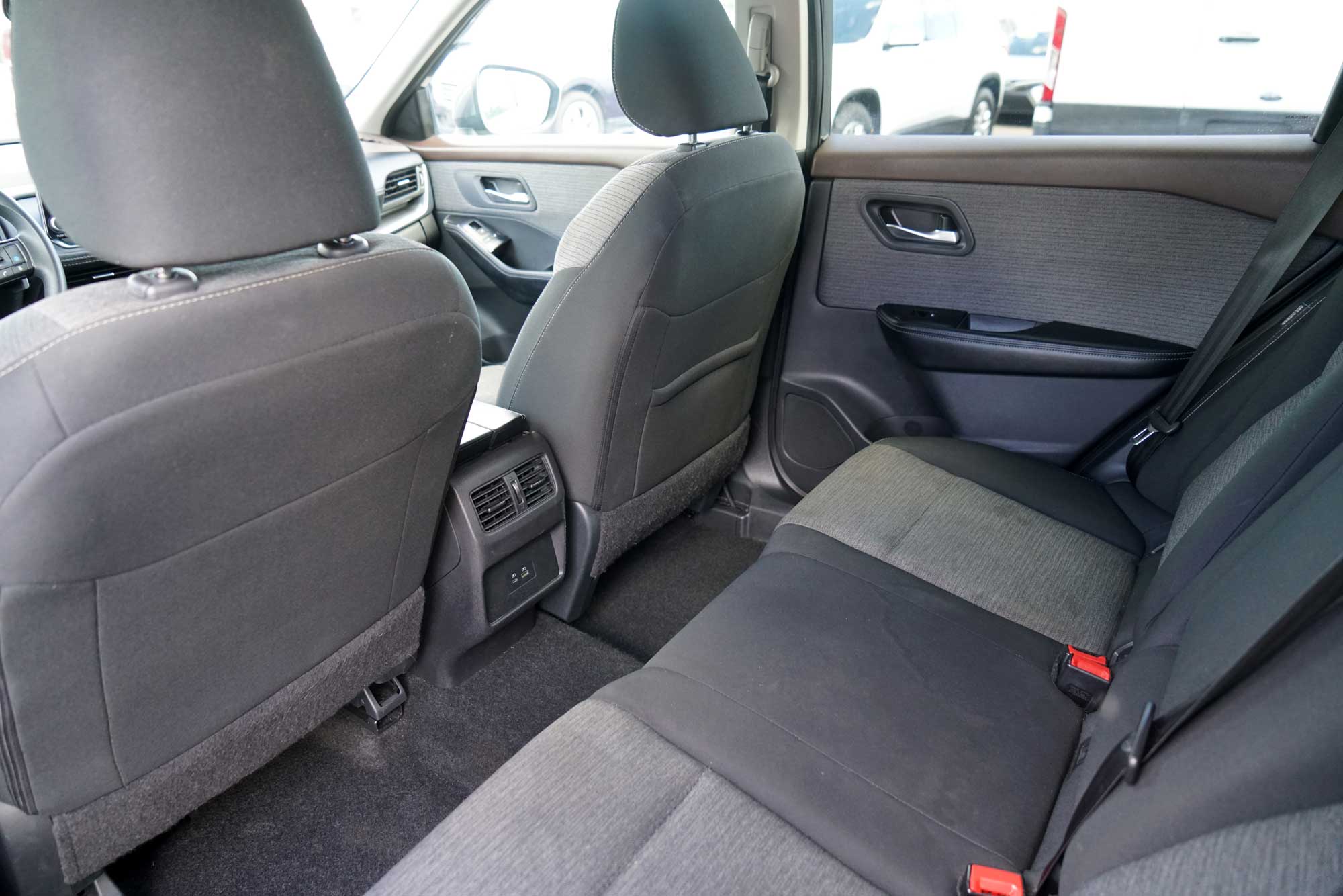 2023 Nissan Rogue SV Sport Utility 4D