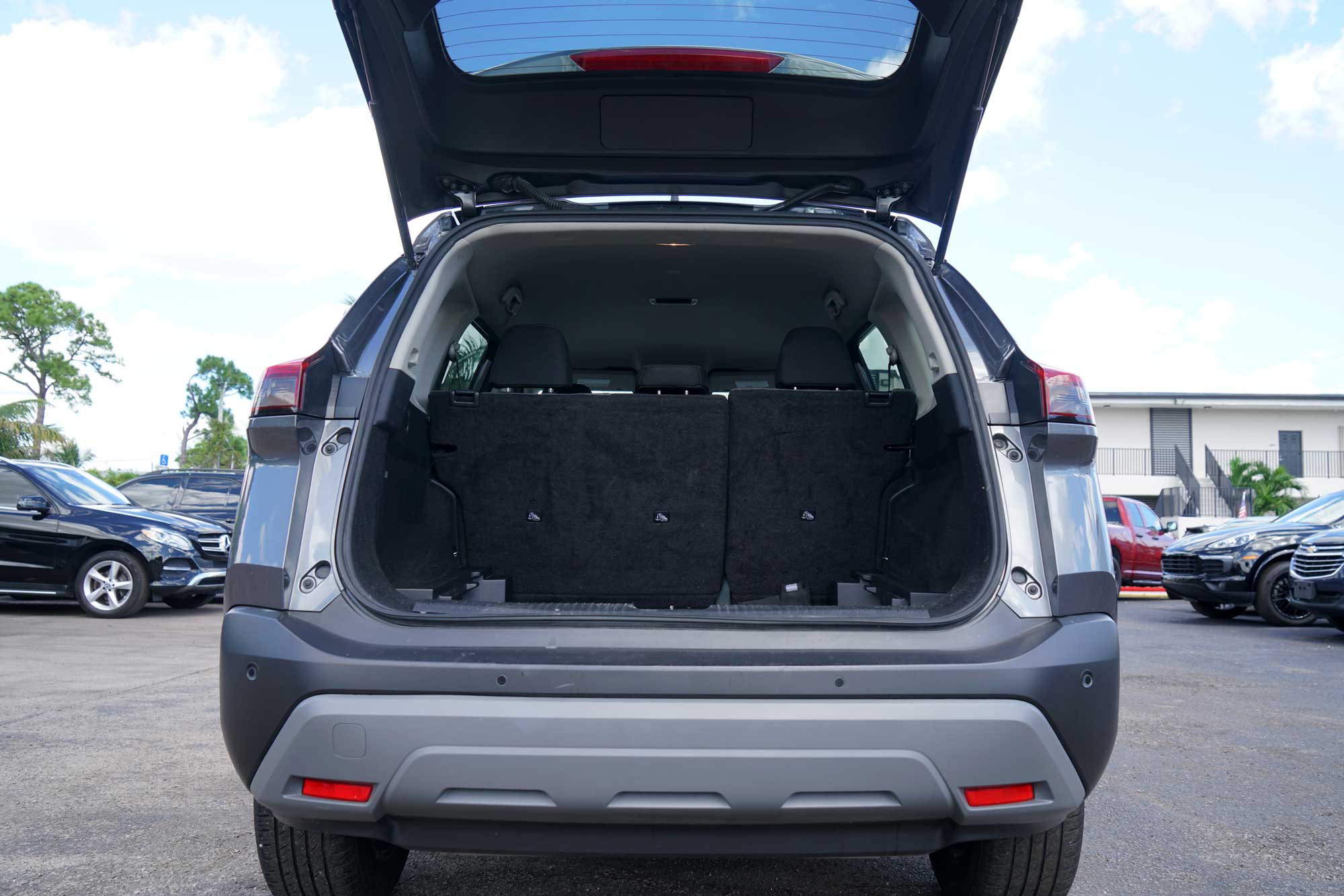 2023 Nissan Rogue SV Sport Utility 4D