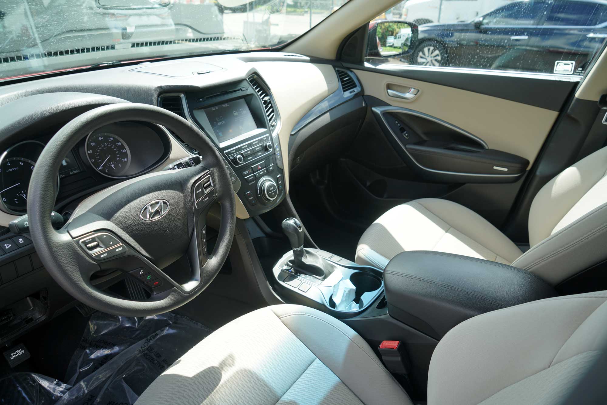 2017 Hyundai Santa Fe Sport Utility 4D