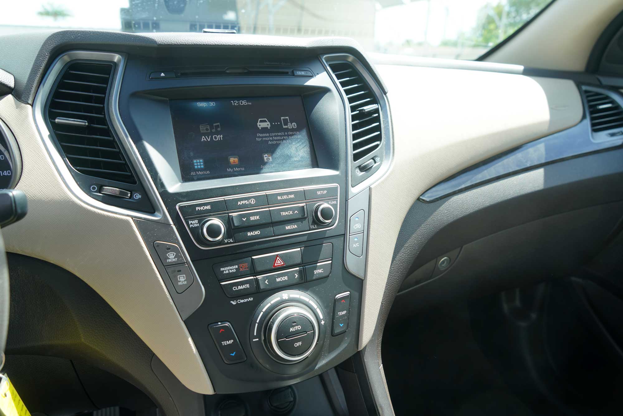 2017 Hyundai Santa Fe Sport Utility 4D