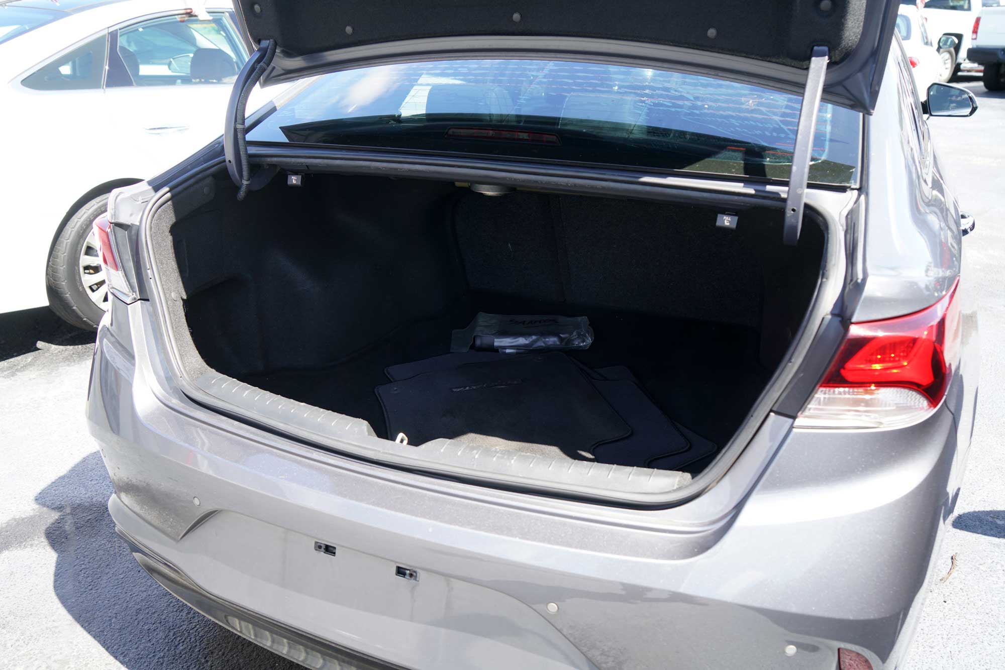 2018 Hyundai Sonata Limited Sedan 4D