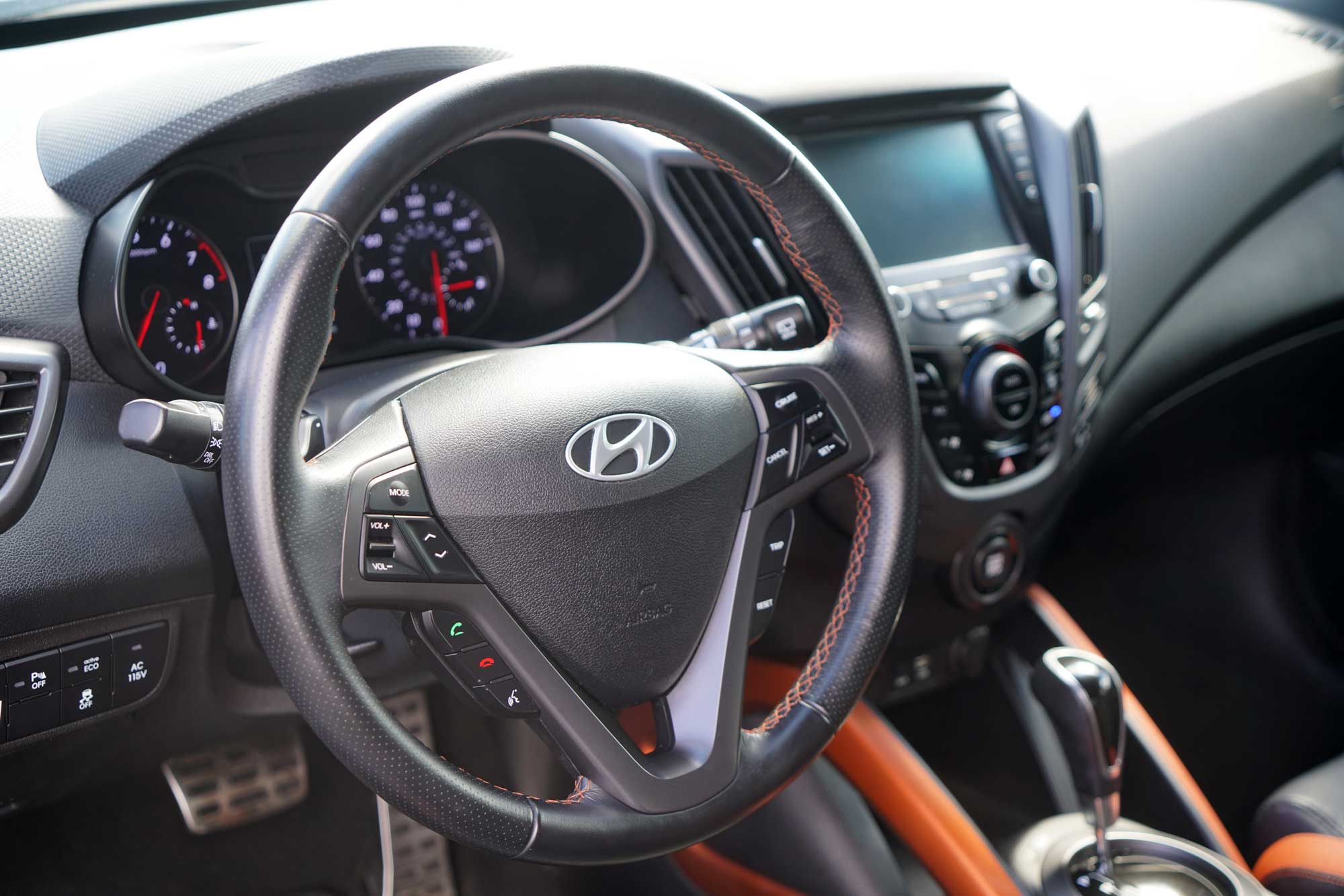 2016 Hyundai Veloster Turbo Coupe 3D