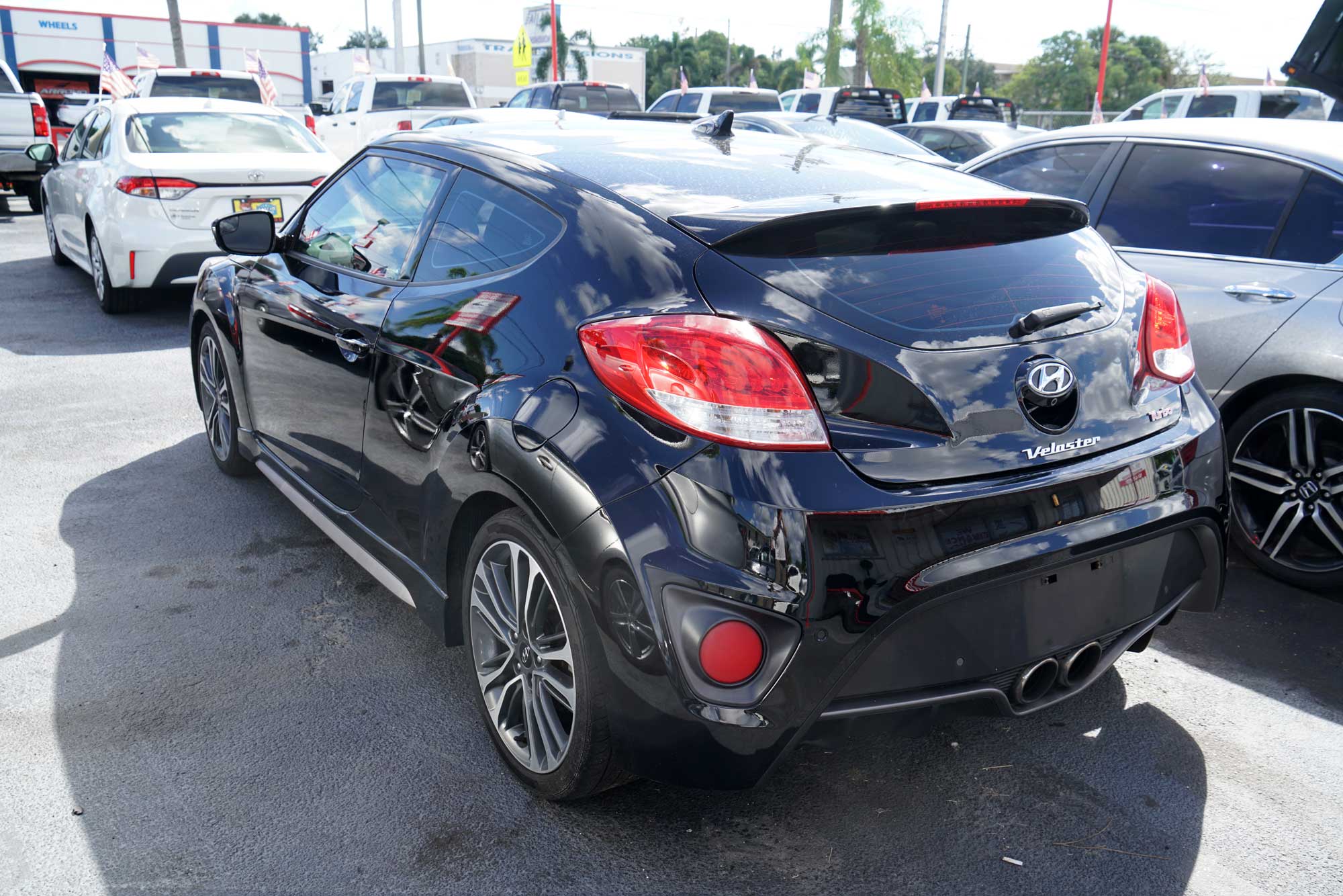 2016 Hyundai Veloster Turbo Coupe 3D