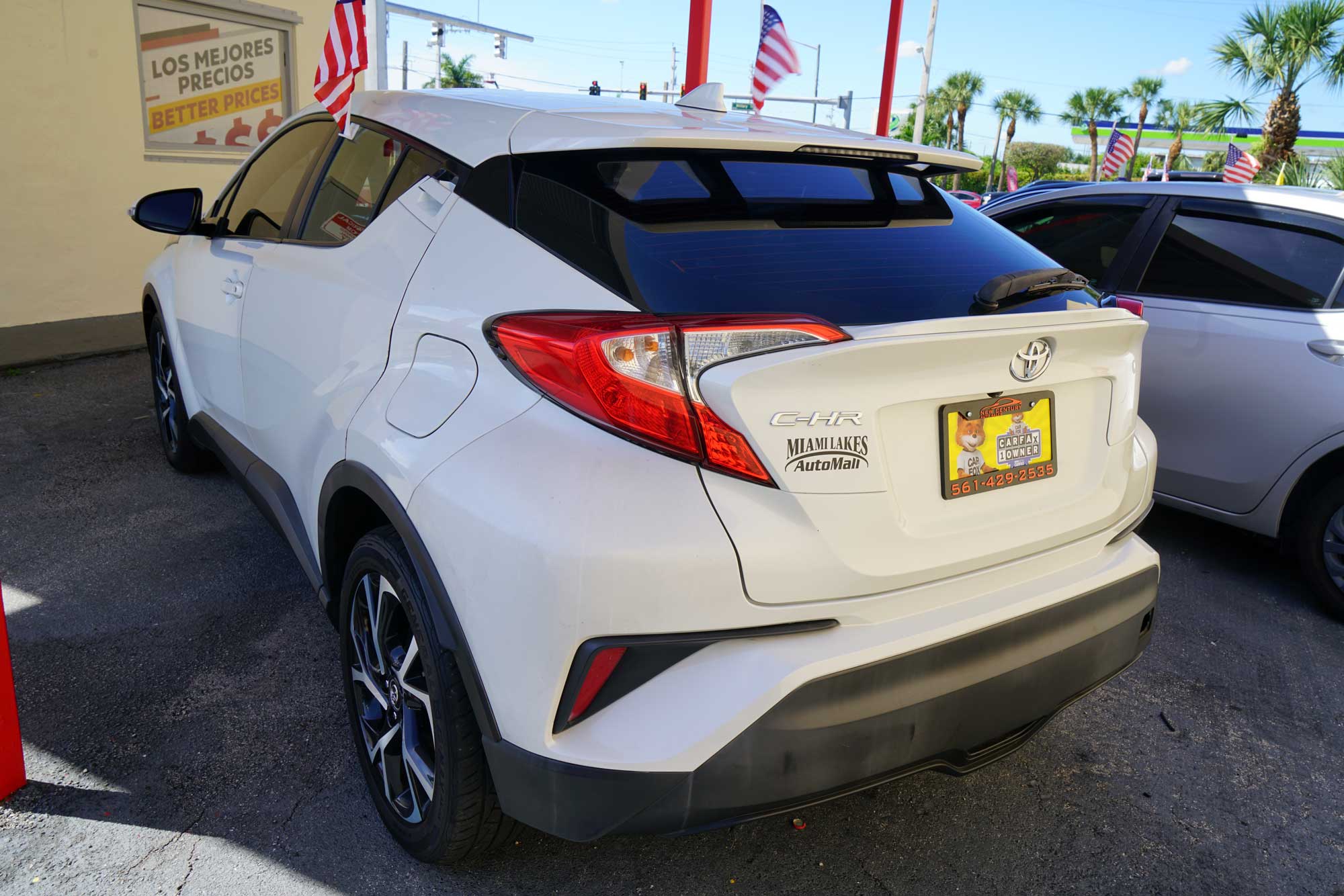 2018 Toyota C-HR XLE Sport Utility 4D