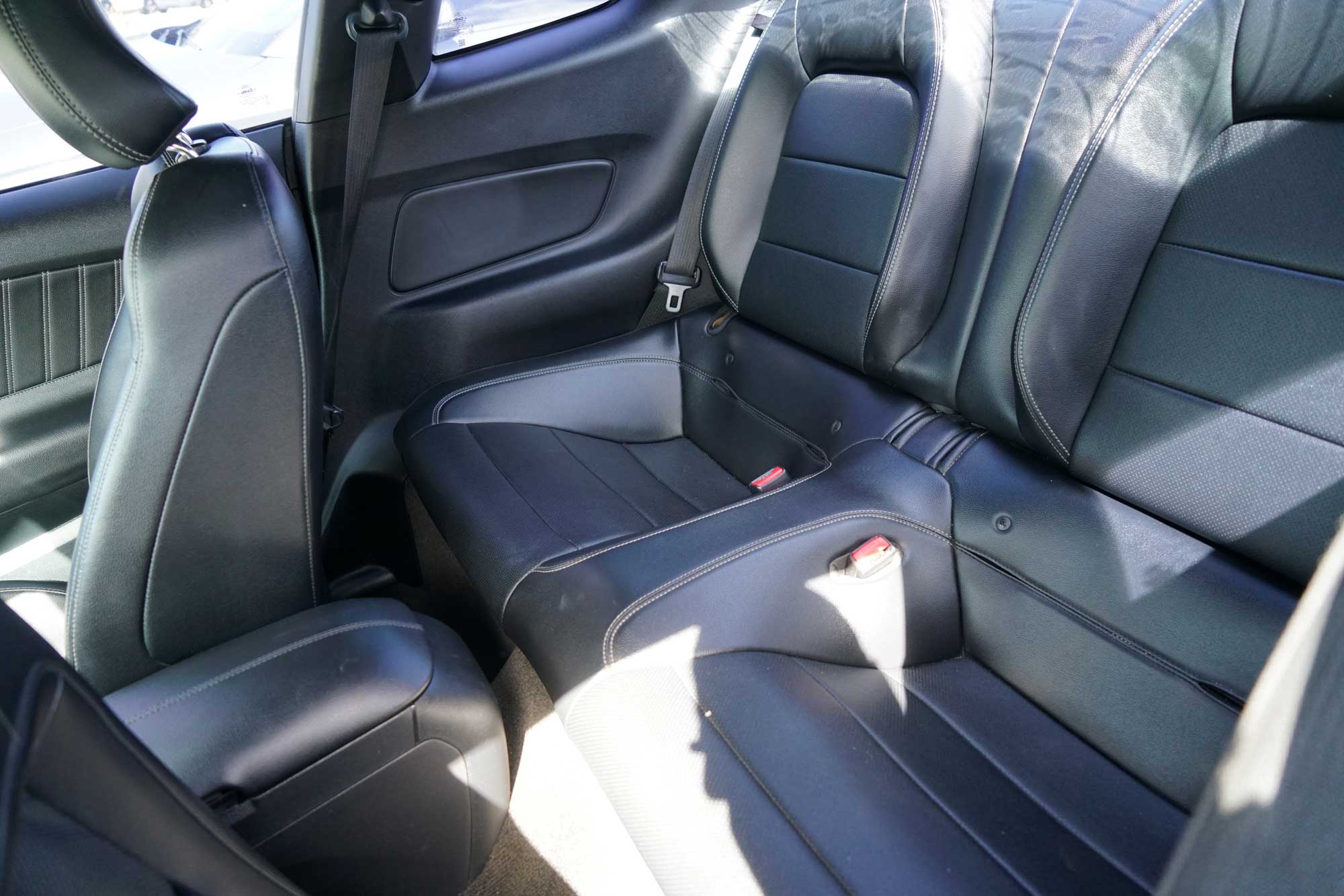 2016 Ford Mustang EcoBoost Premium Coupe 2D