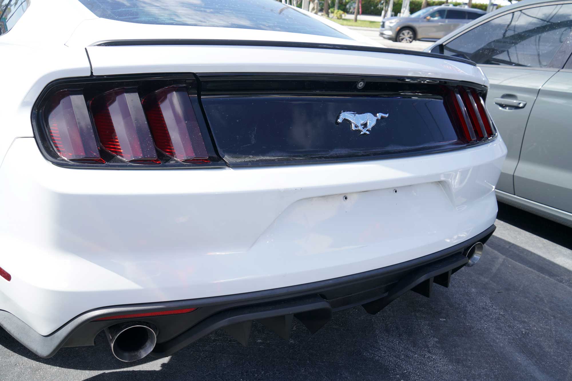 2016 Ford Mustang EcoBoost Premium Coupe 2D