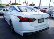 2020 Nissan Altima 2.5 SR Sedan 4D