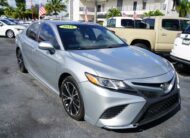 2018 Toyota Camry SE Sedan 4D