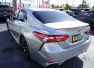 2018 Toyota Camry SE Sedan 4D