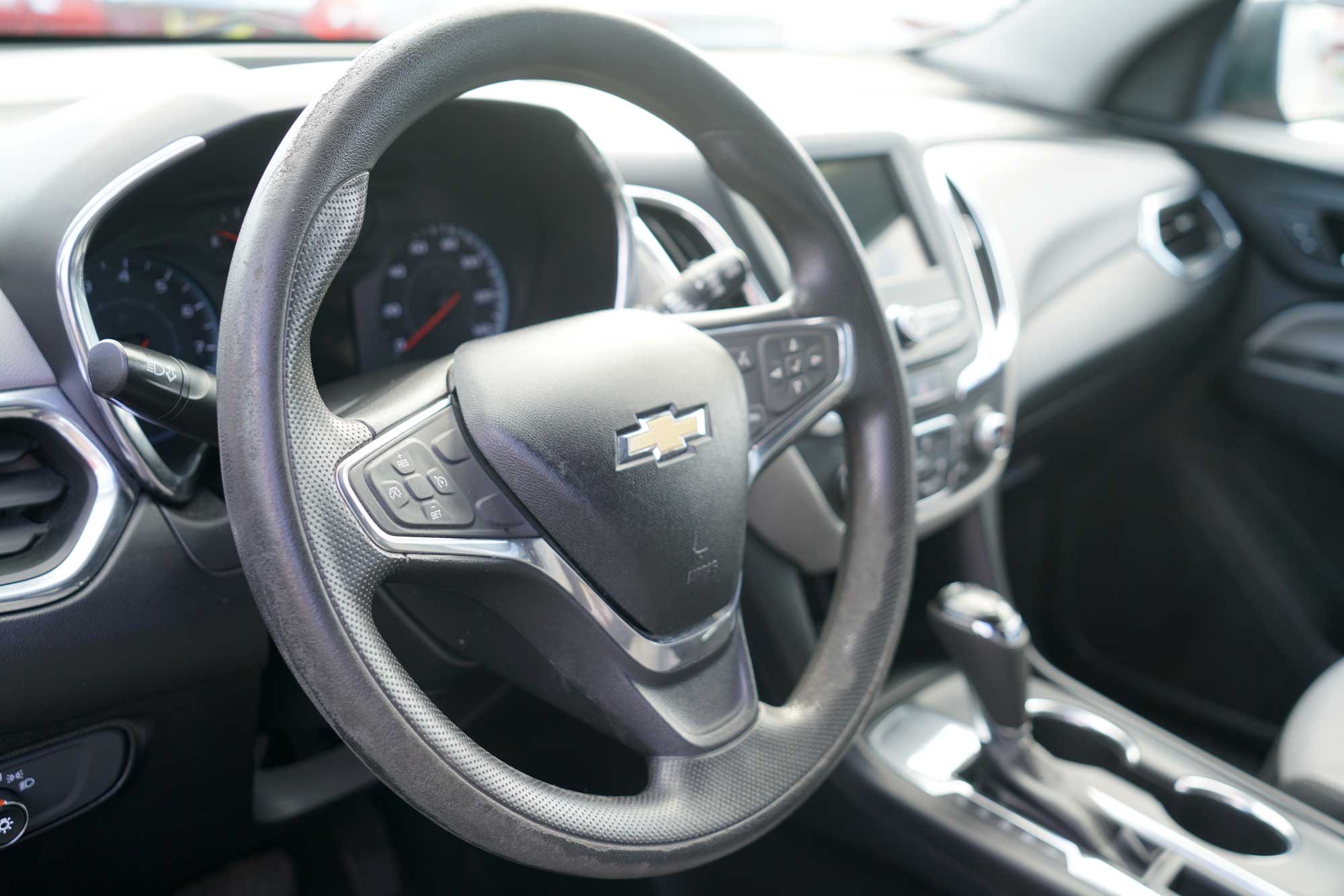 2019 Chevrolet Equinox LS Sport Utility 4D