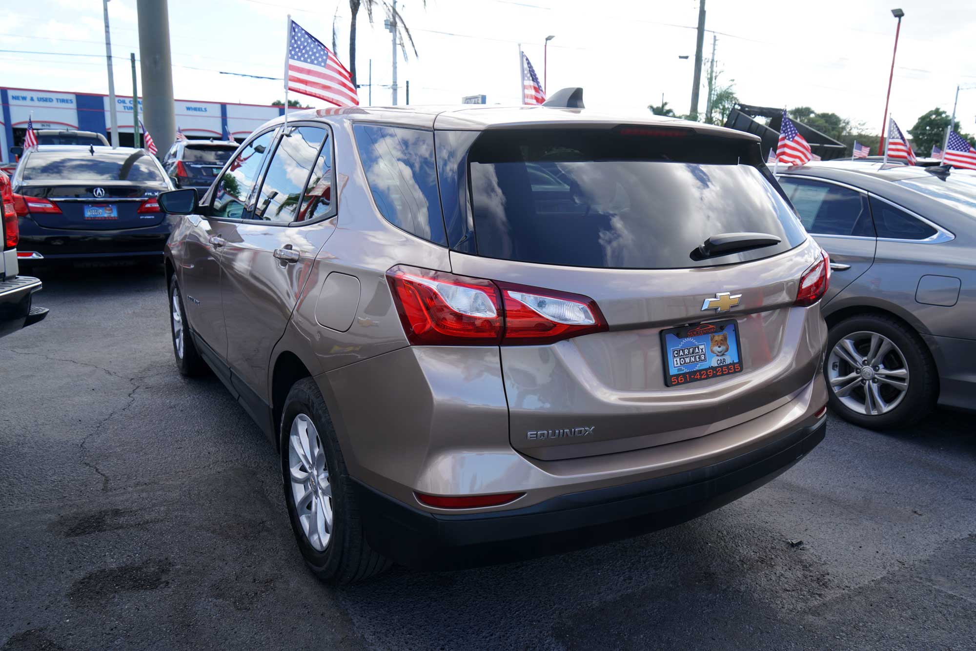 2019 Chevrolet Equinox LS Sport Utility 4D