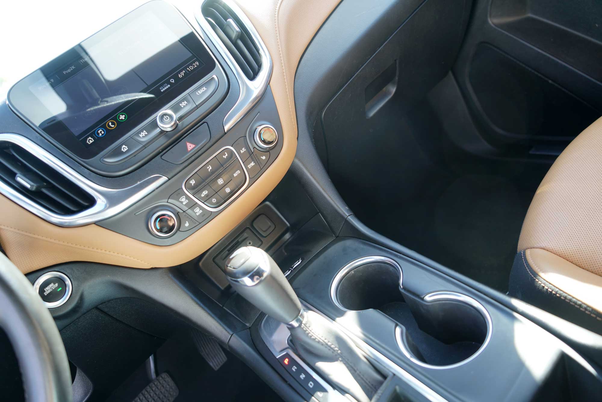 2019 Chevrolet Equinox Premier Sport Utility 4D