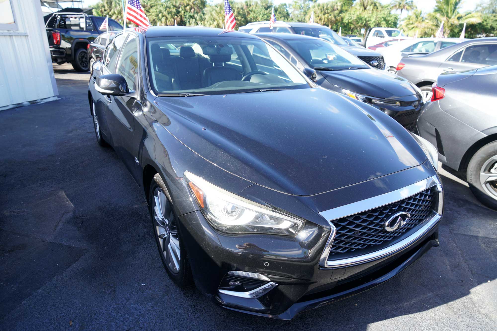 2018 Infinity Q50 3.0t Luxe Sedan 4D